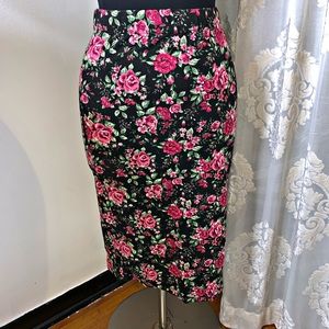 Pencil skirt